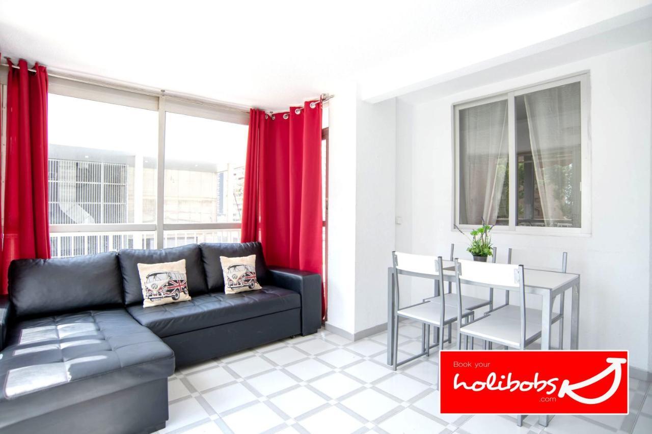 Albatros I Few Metres To Beach I Low Floor I Free Welcome Pack I Free Netflix I Free Wifi Benidorm